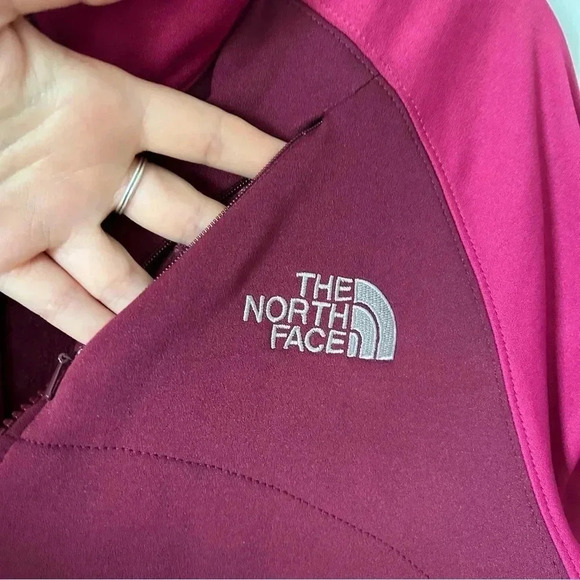 The Northface | Zip up Raspberry Jacket - Picture 6 of 10